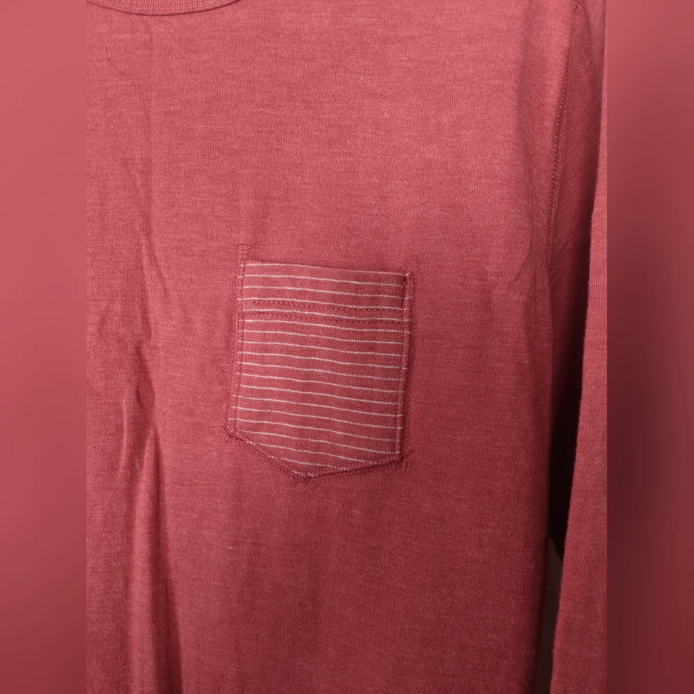 Women's Free Assembly Crewneck Shirt - Picture 2 of 6